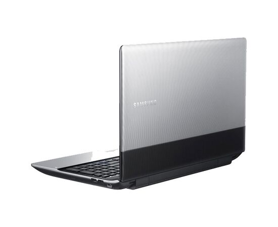 Series 3 15.6" Laptop